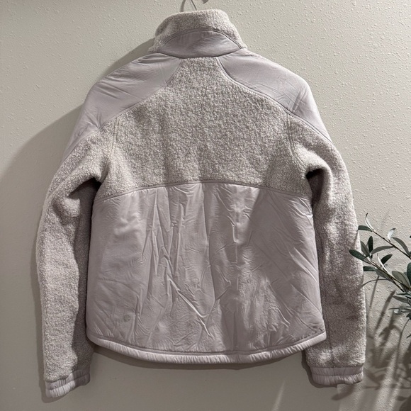 Lululemon Women’s Size 4 Go Cozy Wool Sherpa Fleece High Neck Jacket Soft Warm - Picture 2 of 7
